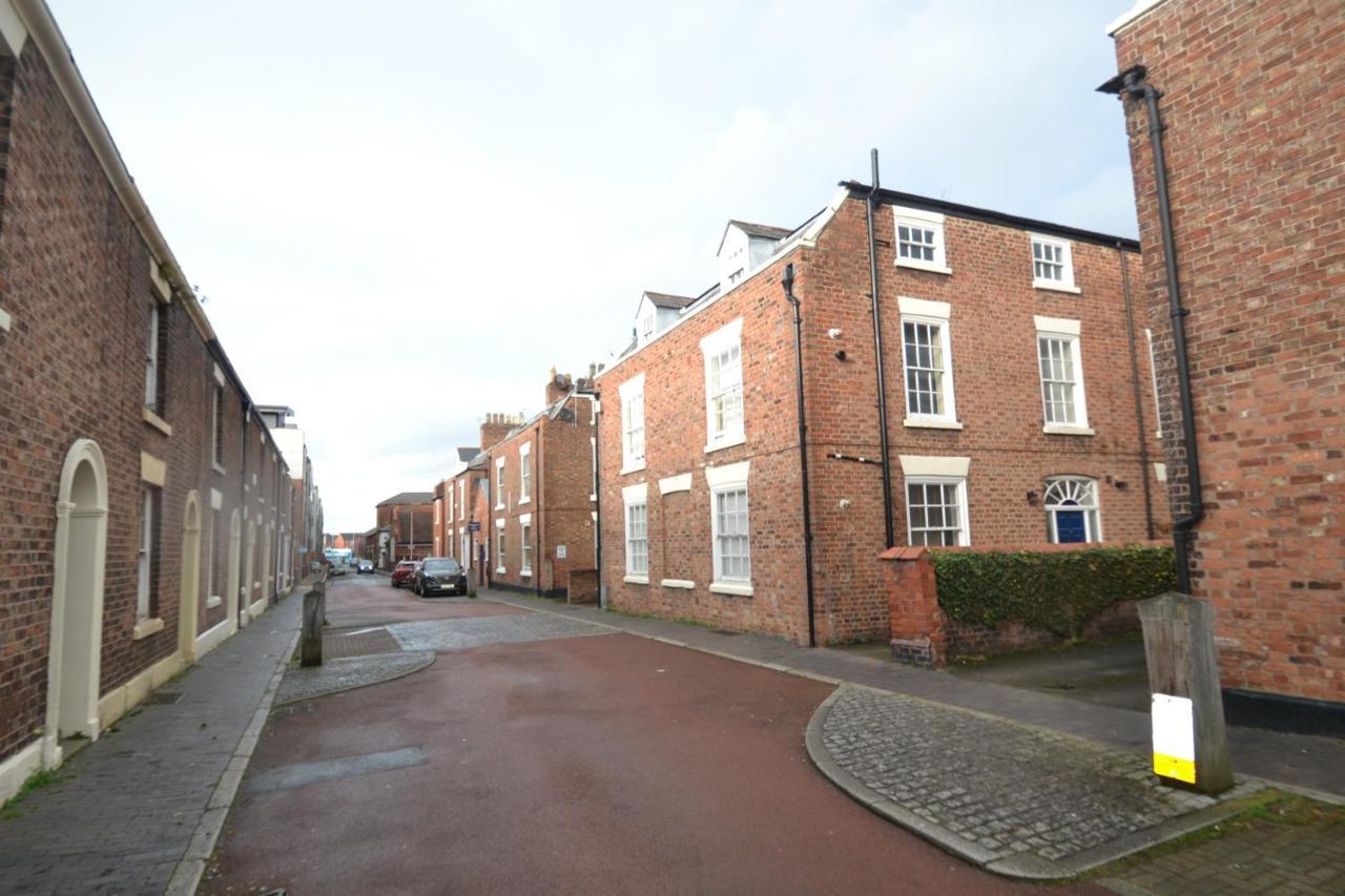 Charming 1 Bed Georgian Apartment Chester Buitenkant foto